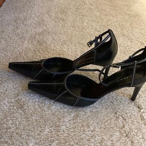 Black leather shoes size 6/7